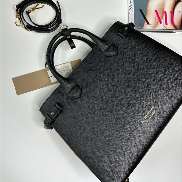 Burberry Handbags - AUTH Burberry Banner Tote House Check Derby Shoulder Bag Leather in black